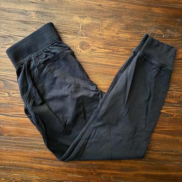 Lululemon Scuba Lightweight Jogger, black, - Picture 1 of 3